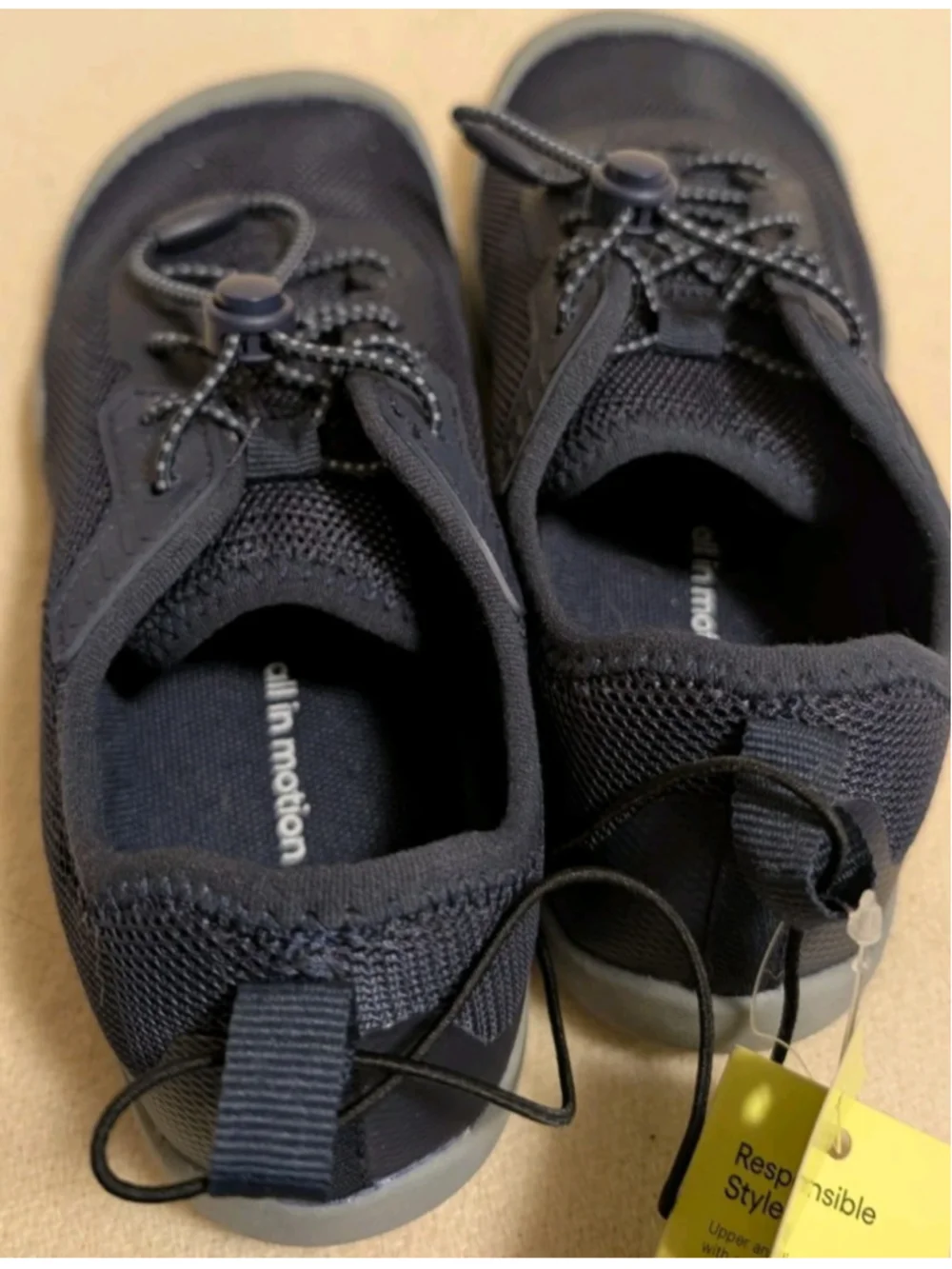Berkley Water Shoes All in Motion Navy Blue Size 3 Kids F28